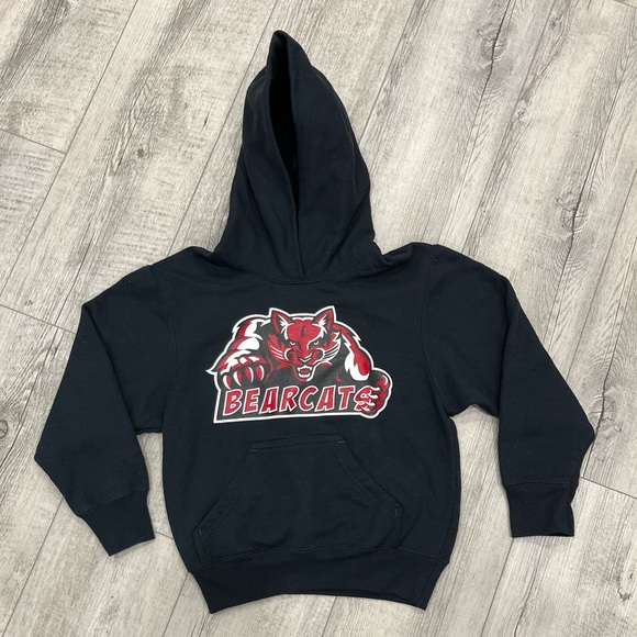 🔥 5 for $10 🔥THE AUTHENTIC T-SHIRT COMPANY kid’s hoodie - Picture 1 of 3